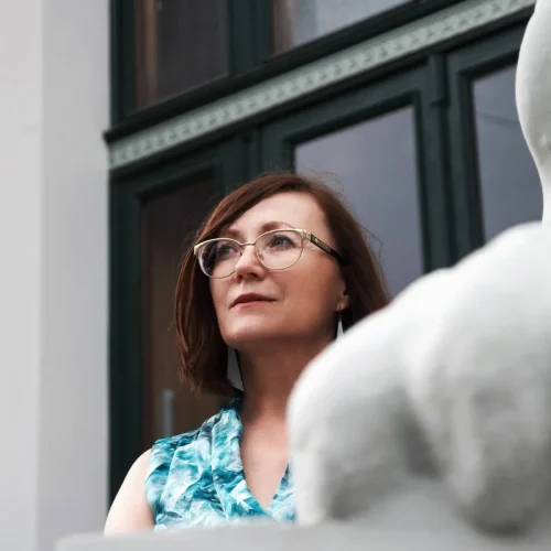 Abdominal Swelling Due to Ovarian Cyst